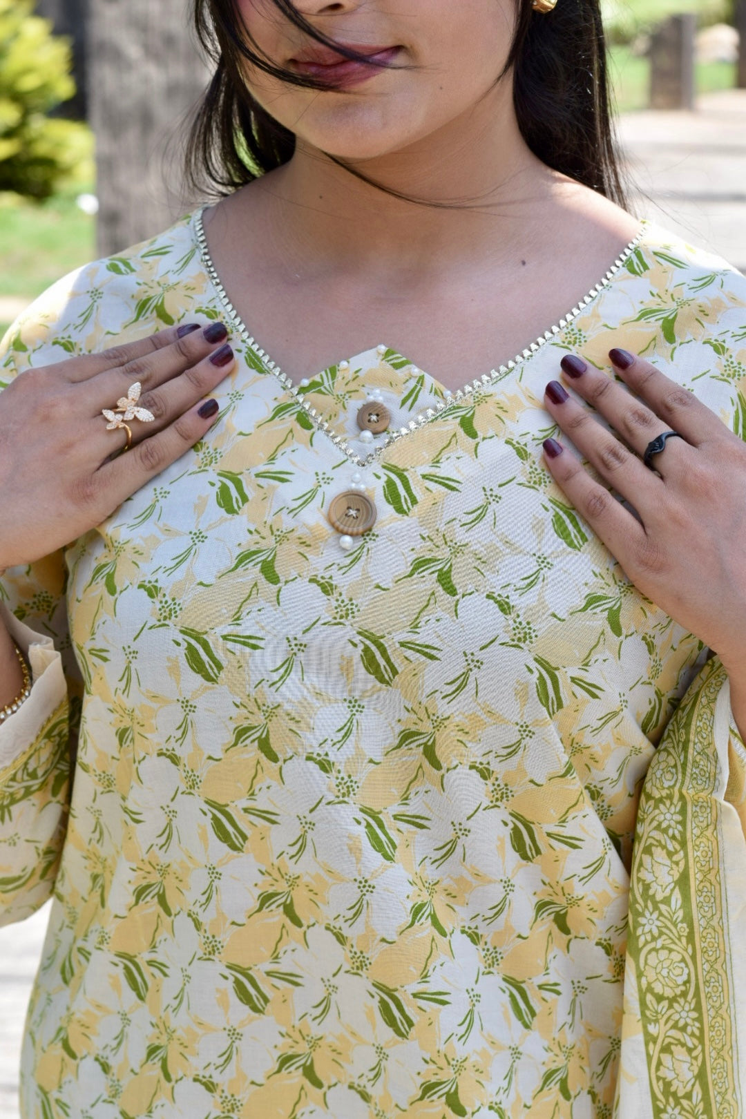 ZAREV – Sun-Kissed Petals: Lemon Yellow Floral Lawn 3-Piece Stitched Suit