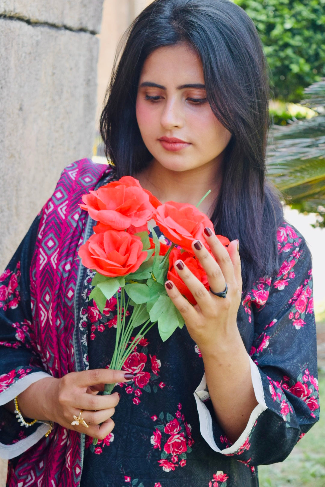 ZAREV – Midnight Blossom: Charcoal Black & Magenta Floral Lawn 3-Piece Stitched Suit