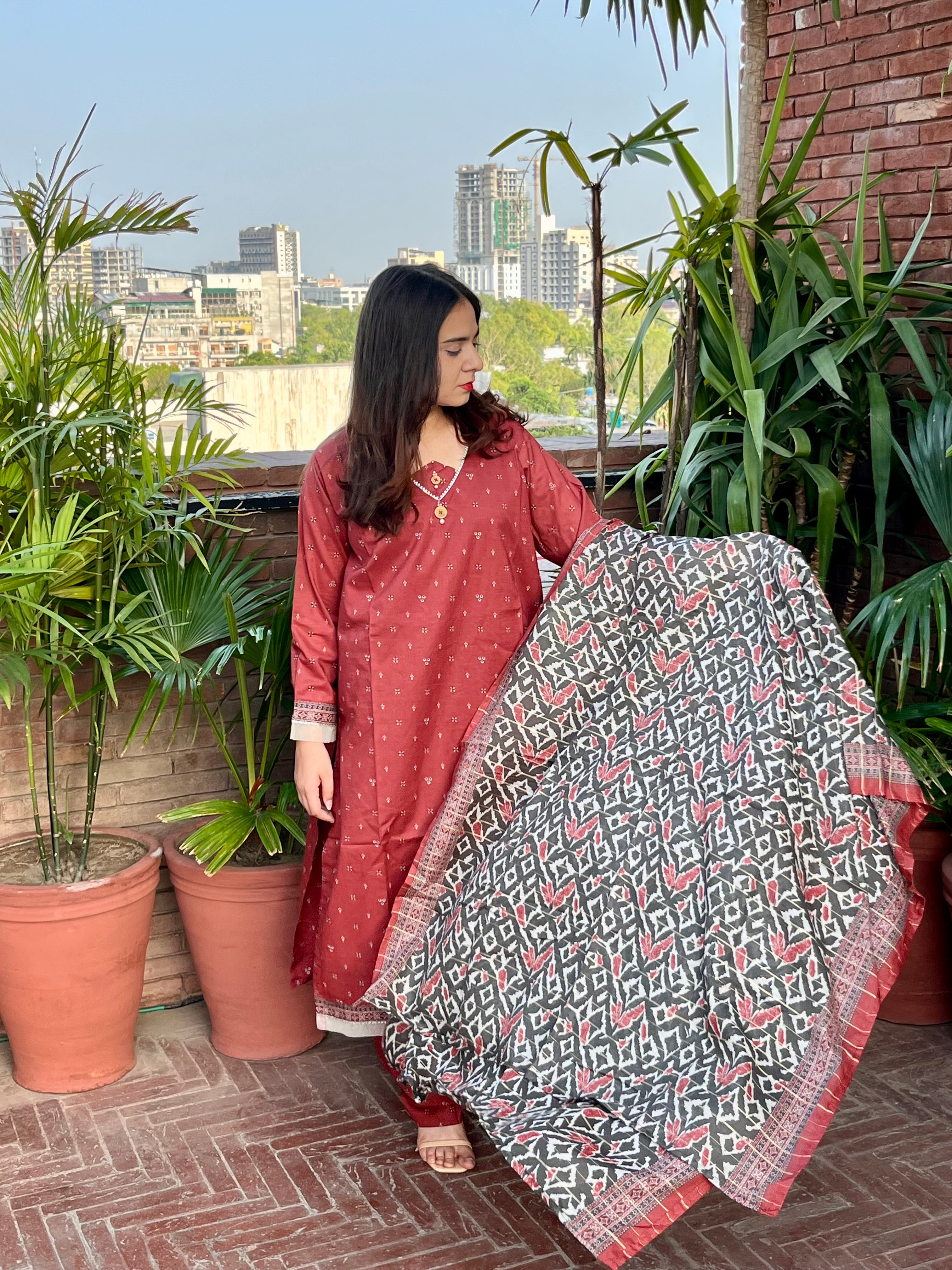 ZAREV – Azure Ikat: Maroon Geometric Motif Lawn 3-Piece Stitched Suit