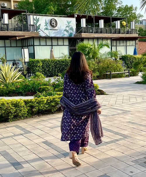 Embroidered Purple – Article No. 01