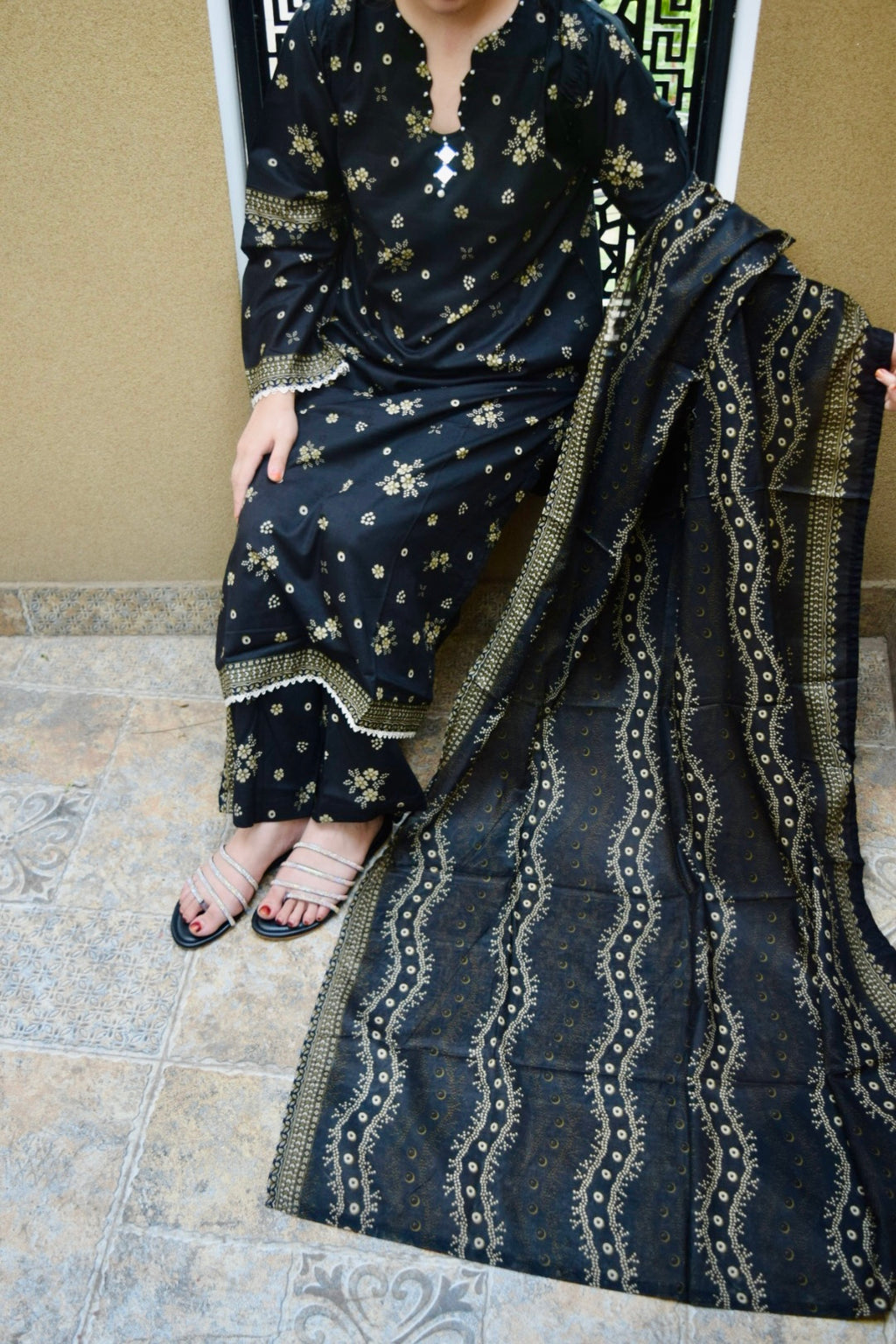 Midnight Gilded Premium Textured Luxury Lawn 3-Piece Stitched LAWN-22