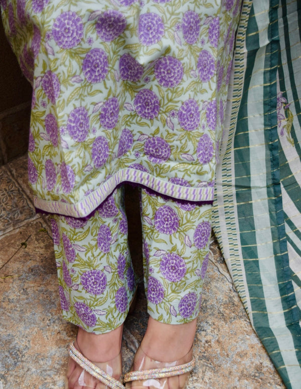 Mint & Lilac Premium Textured Luxury Lawn 3-Piece Stitched LAWN-020