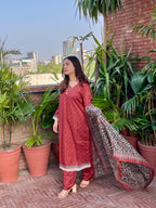 ZAREV – Azure Ikat: Maroon Geometric Motif Lawn 3-Piece Stitched Suit