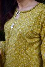 ZAREV – Mustard Blossom: Olive Mustard Floral Lawn 3-Piece Stitched Suit