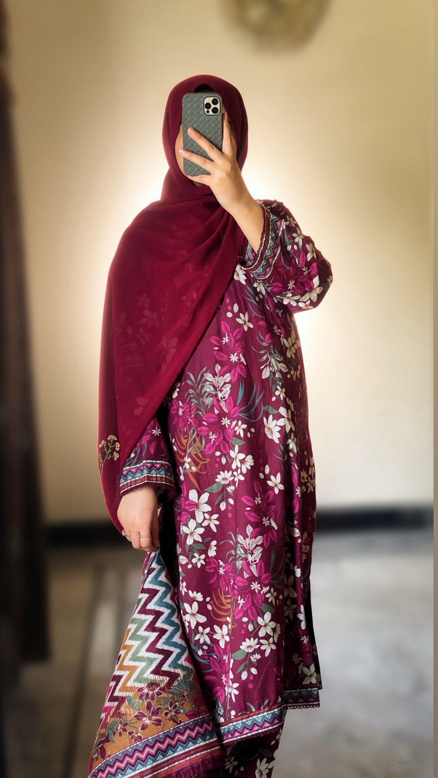 Royal Plum Floral Bloom LAWN-001