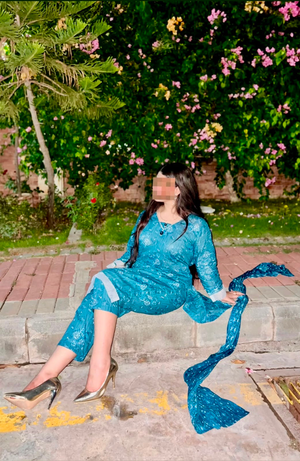 ZAREV Peacock Blue Printed Lawn 3-Piece Stitched Collection