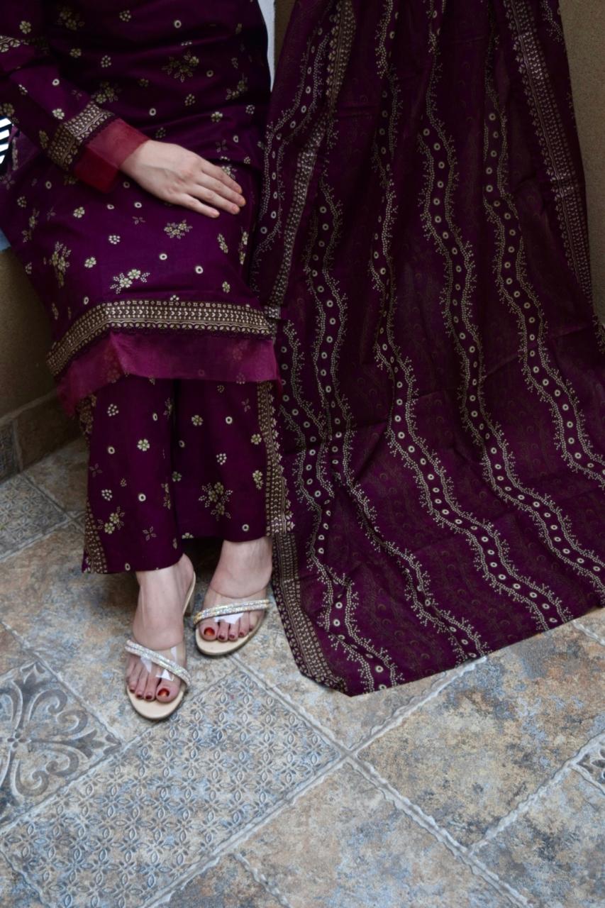 ZAREV Royal Plum & Gold Print Stitched Lawn 3PC Suit