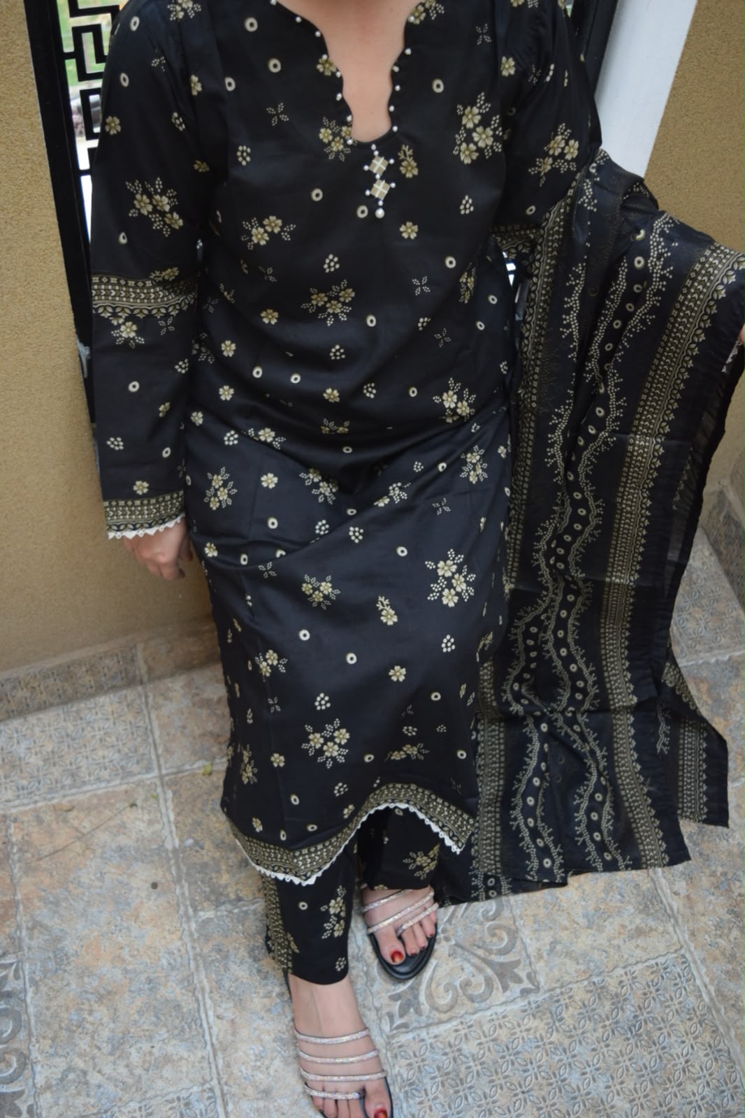 ZAREV Midnight Black Gold Motif Stitched Lawn Collection