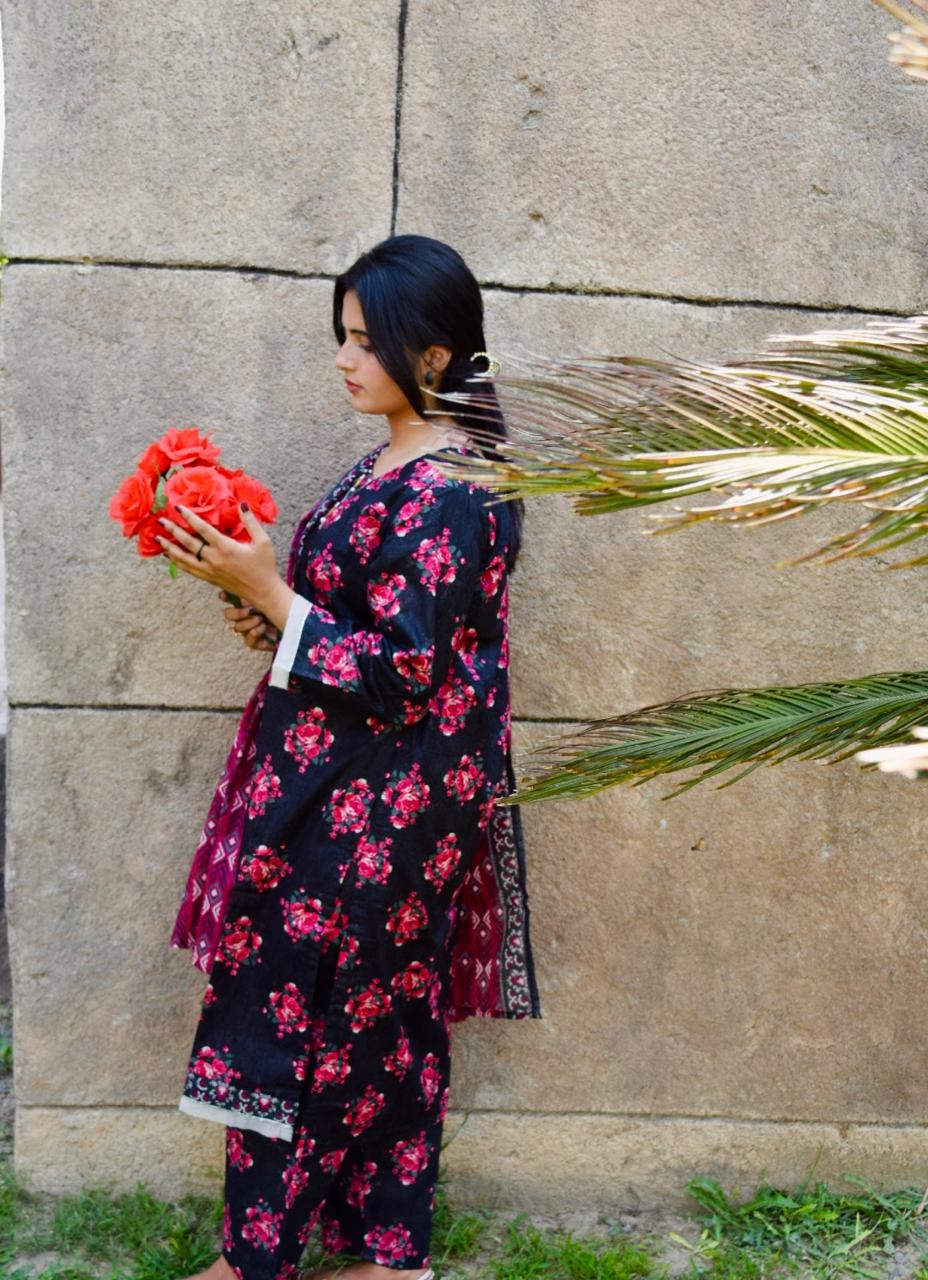ZAREV Black & Pink Floral Printed 3-Piece Stitched Lawn Suit