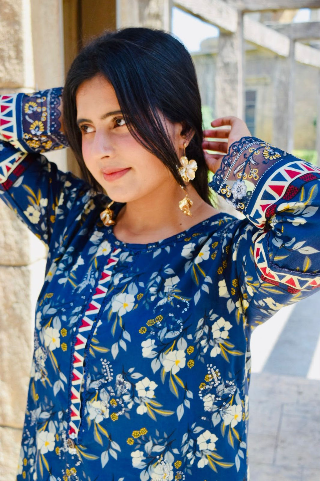 ZAREV Sapphire Blue Embroidered Lawn 3PC Suit with Yellow Dupatta