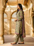 Emerald Garden Muse LAWN-003
