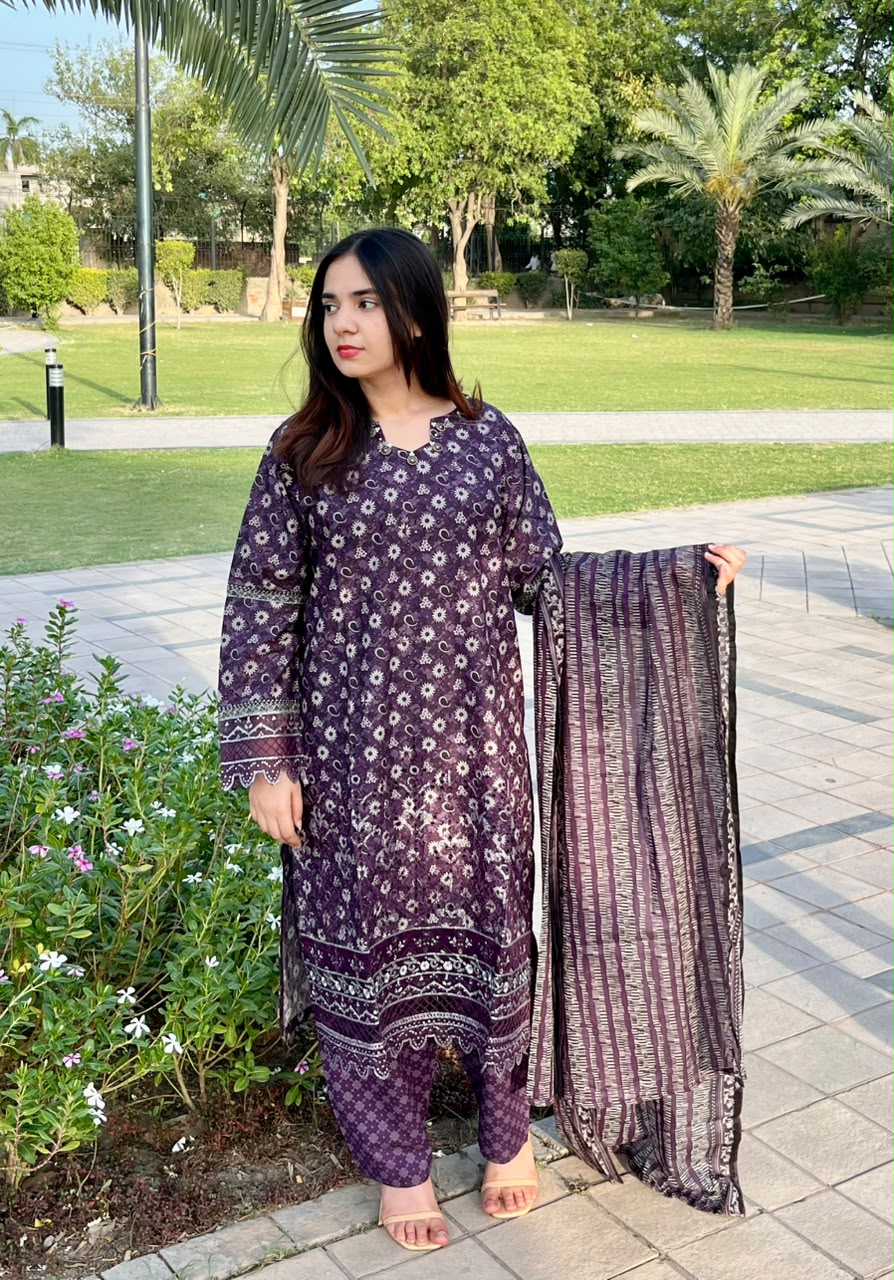 ZAREV Aubergine Purple Embroidered Lawn 3PC Suit with Striped Dupatta