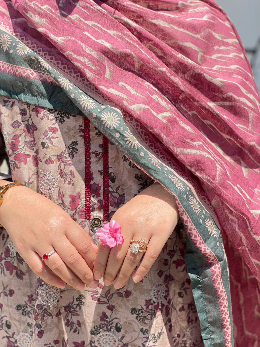 ZAREV Mauve Pink Embroidered 3-Piece Stitched Lawn Suit